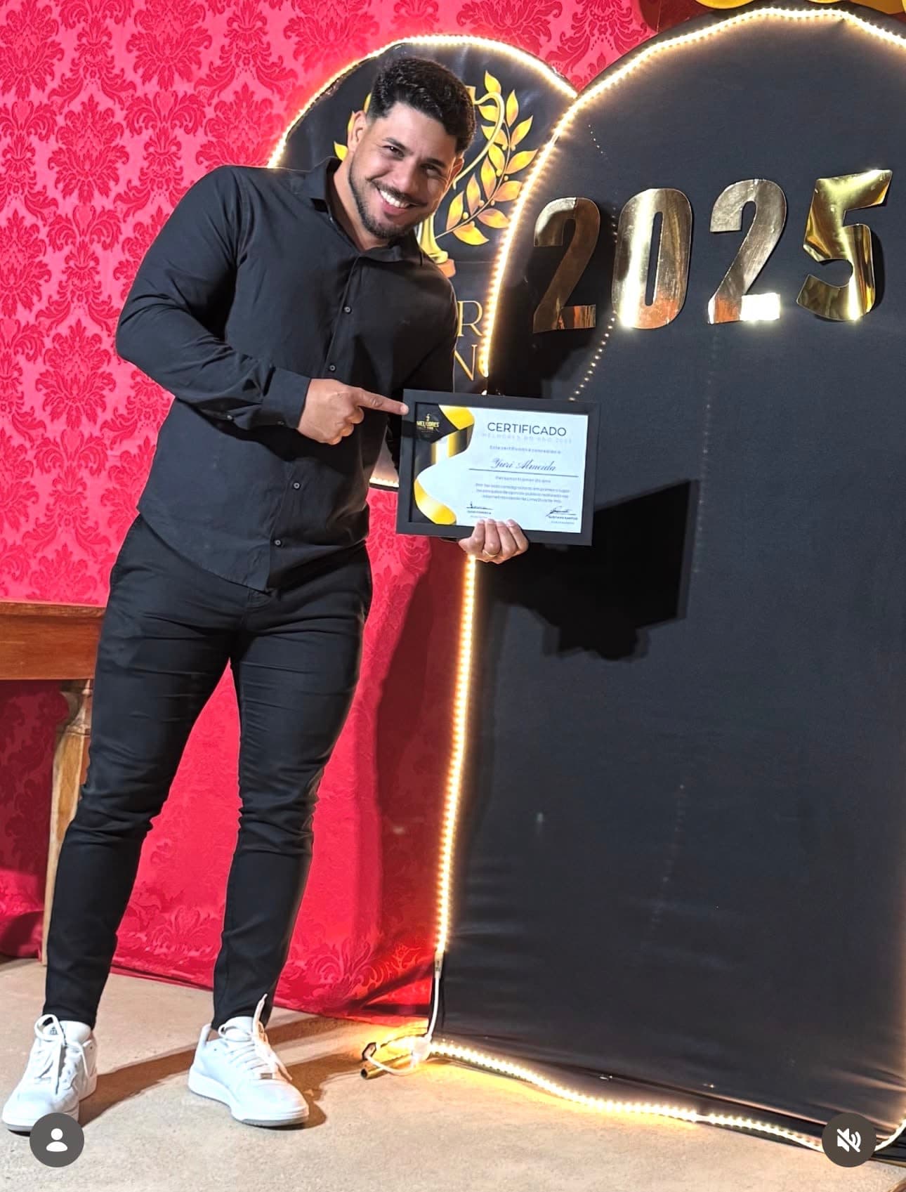 Recebendo o prêmio Melhores do Ano